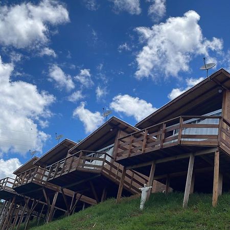 Chacrinha Pousada E Restaurante Chale Tucano Caldas  Εξωτερικό φωτογραφία